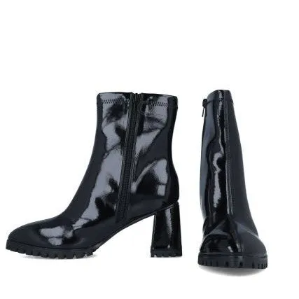 MB 24612 Black Gum Ankle Boots
