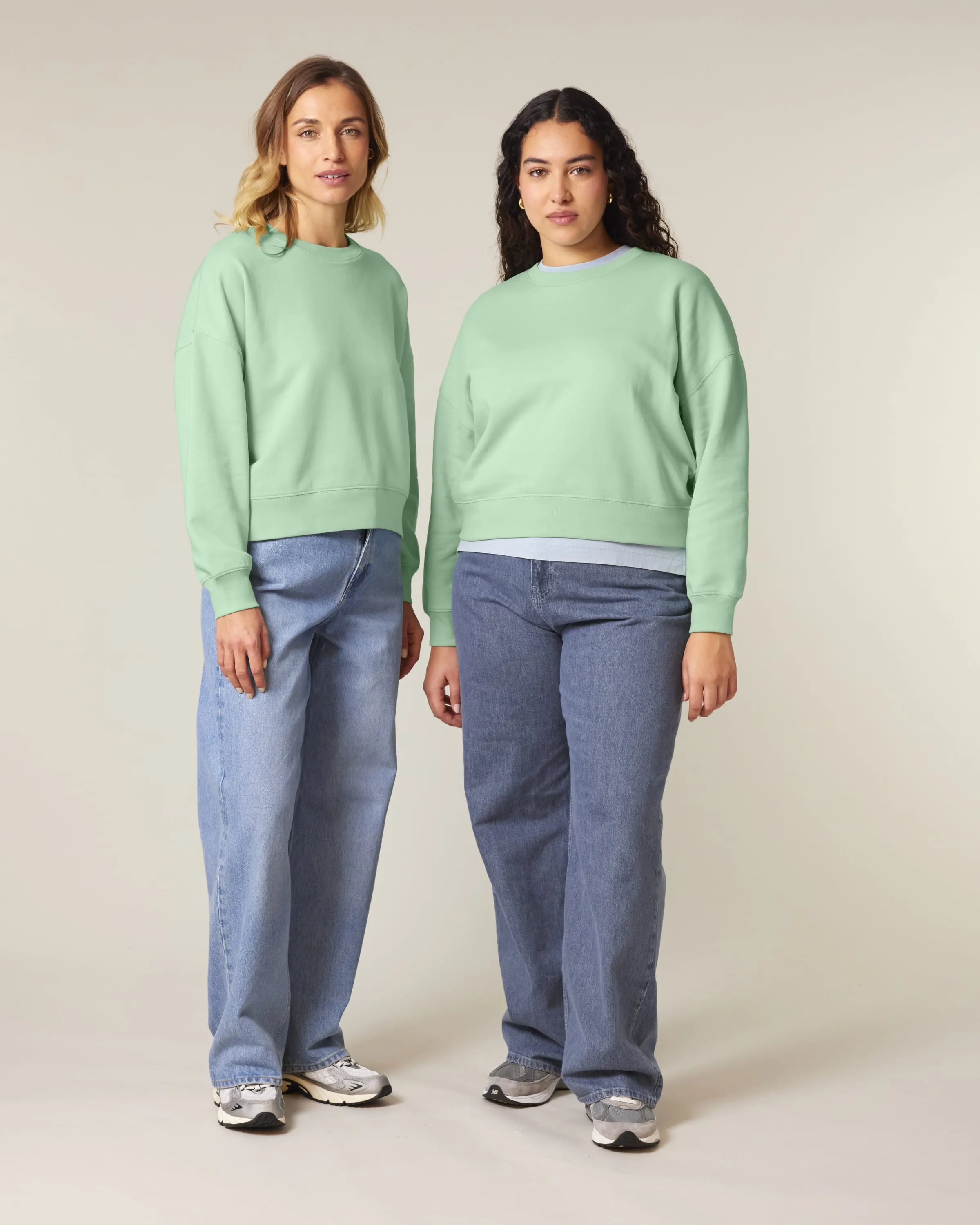 Organic Dropped Shoulder Sweatshirt: Womens