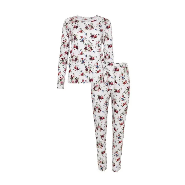 Posh Peanut Philippa Women's Long Sleeve Scoop Neck & Jogger Pants Pajama