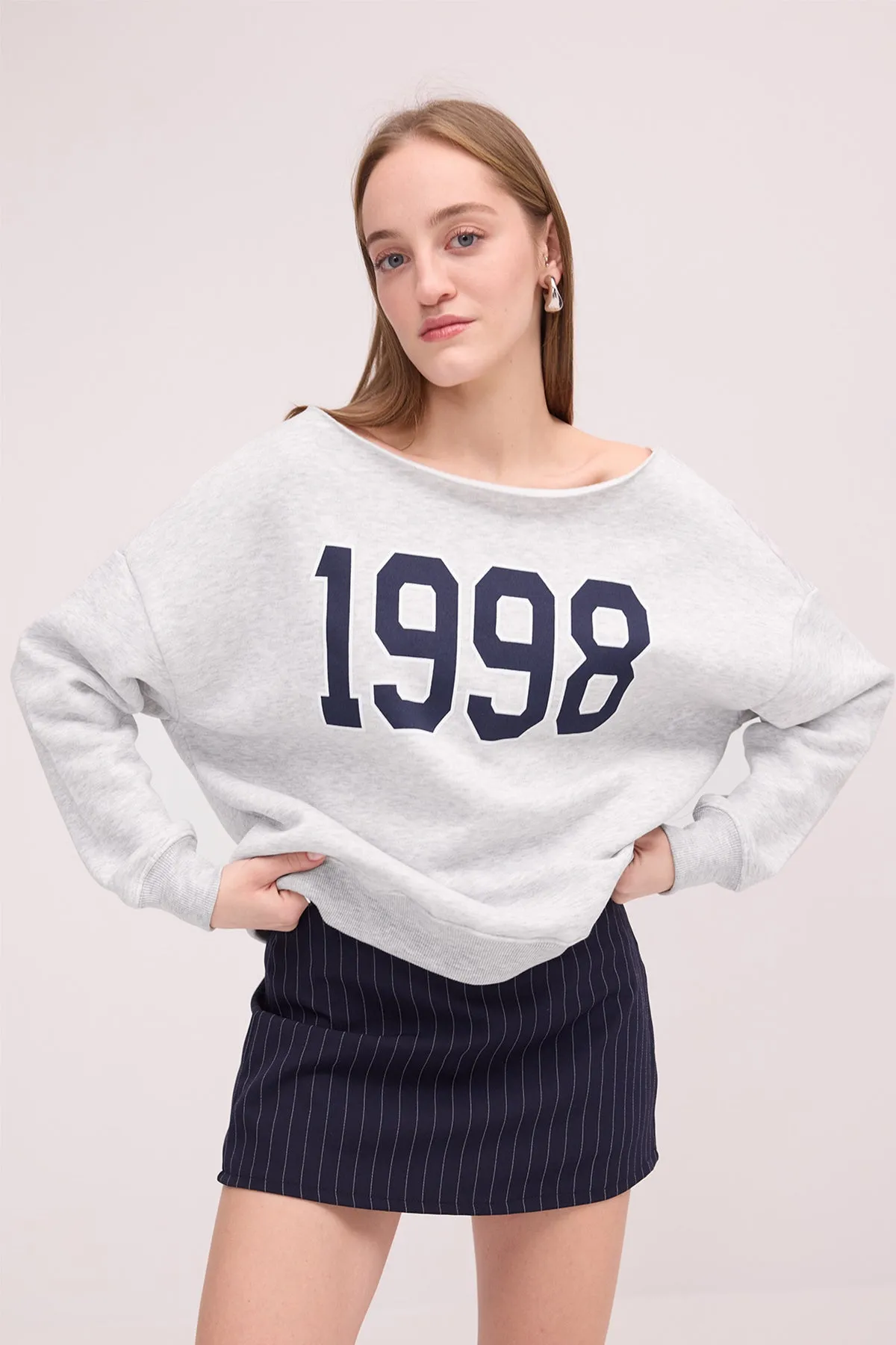 Wide Collar Embossed Sweatshirt